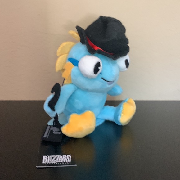 SDCC 2023 Exclusive Blizzard World of Warcraft Mini Murky Murloc Magnetic Plush - Picture 7 of 13